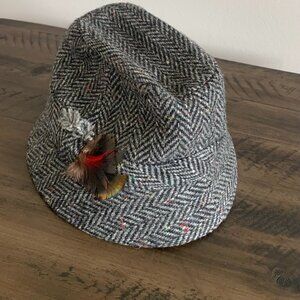 Hanna Hats Irish Wool Herringbone Tweed Walking Hat with Feathers | Size Small